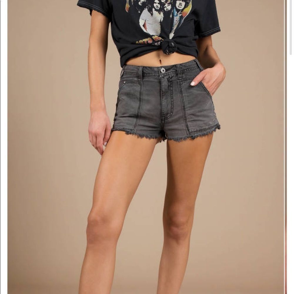 Free People Get Far Out cutoff shorts, 6, NWT - Picture 2 of 4